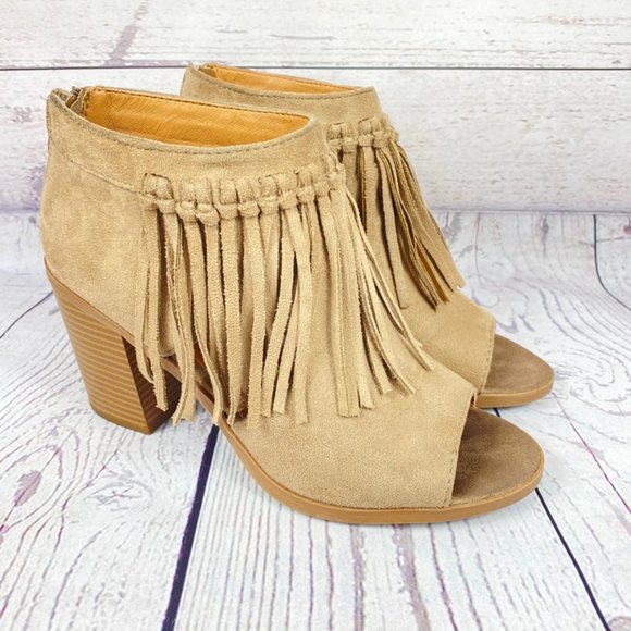 Soda Peep Toe Fringe Bootie Khaki Size 6.5 - Picture 1 of 10